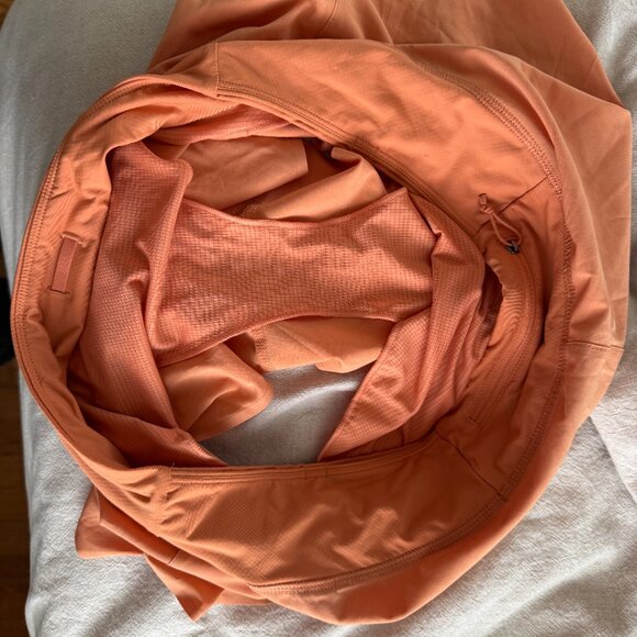 Patagonia Women's Strider Pro Shorts - 3½" - "Rock Melon" (Orange / Peach) - L - Picture 6 of 6